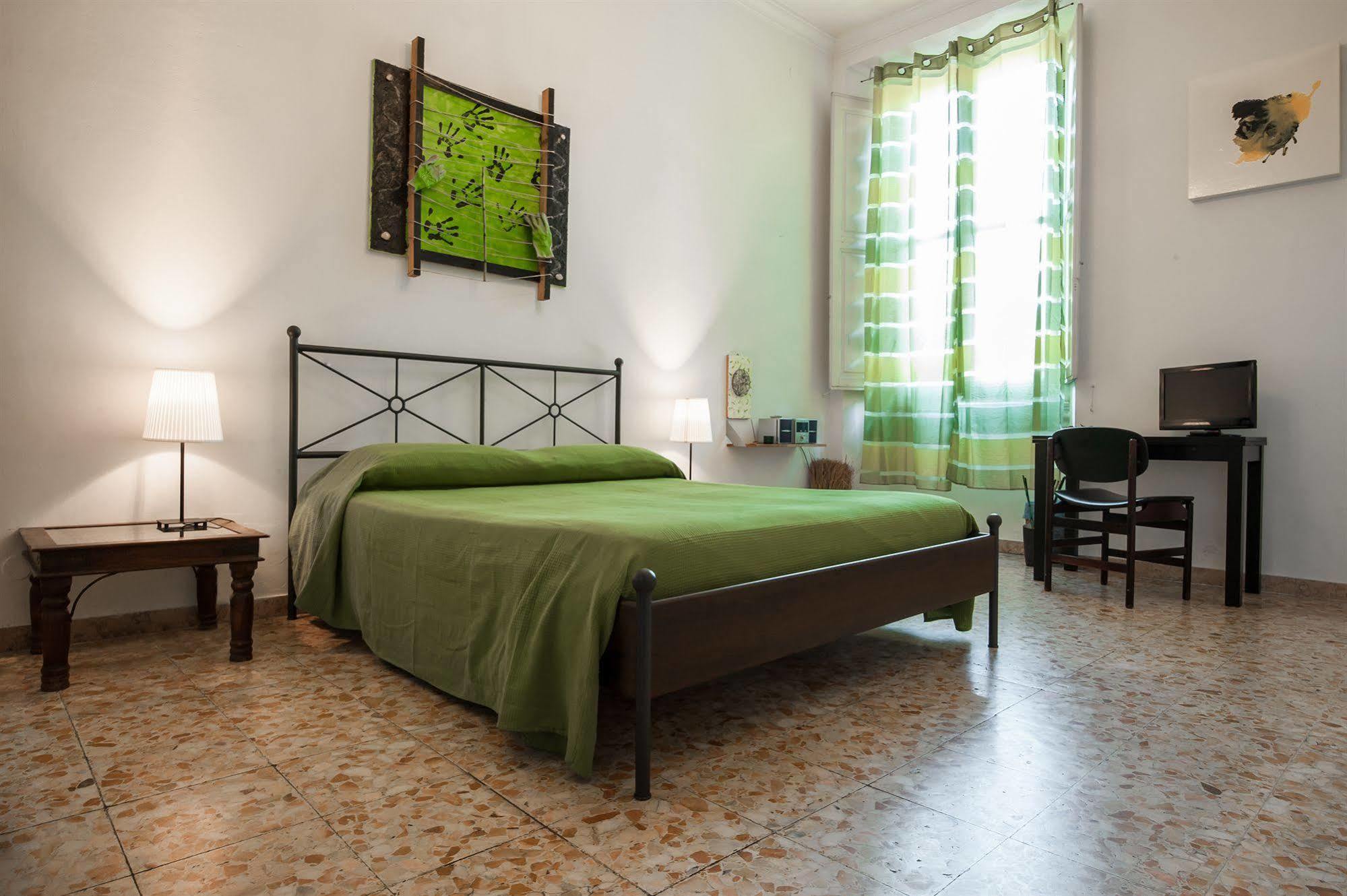 B&B 5 Sensi Firenze Eksteriør billede