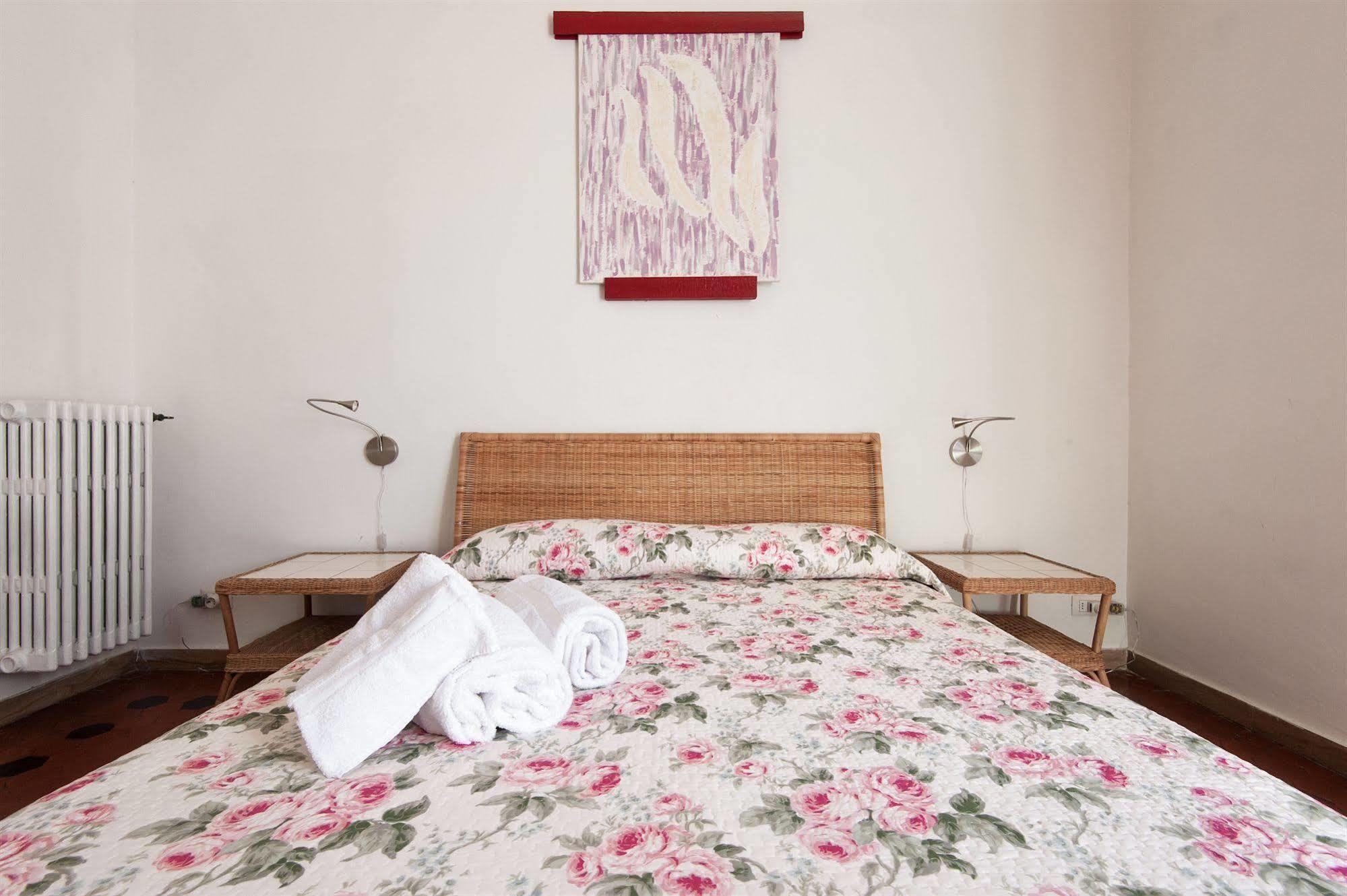 B&B 5 Sensi Firenze Eksteriør billede
