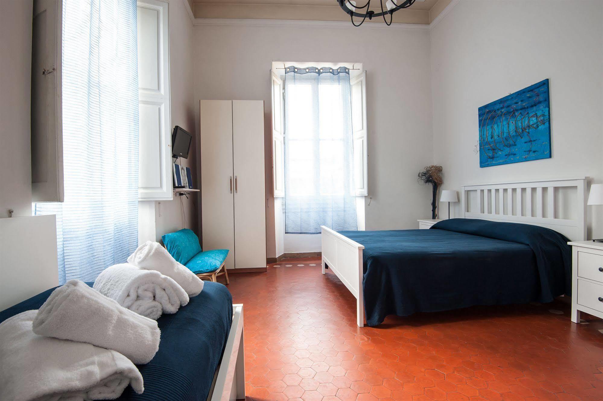 B&B 5 Sensi Firenze Eksteriør billede
